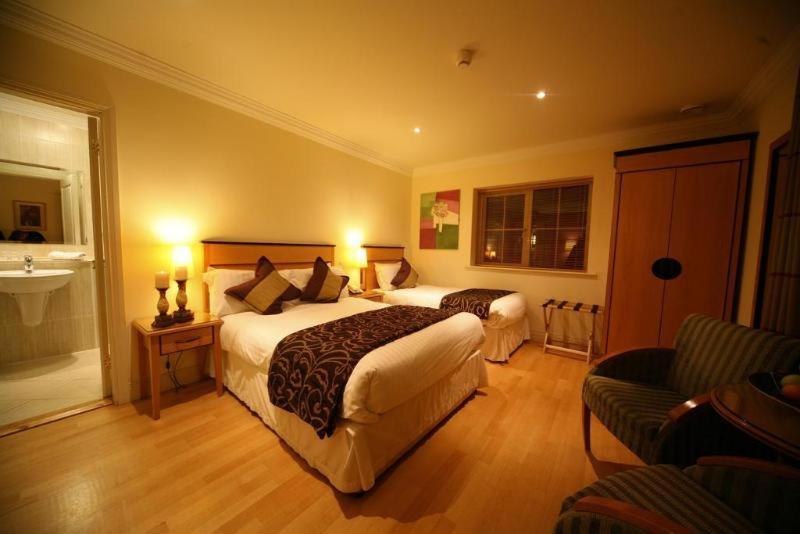 The Fairview Boutique Hotel Killarney Room photo